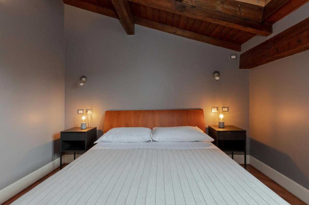 Attico In Piazza Duomo Apartment Milan Exterior photo