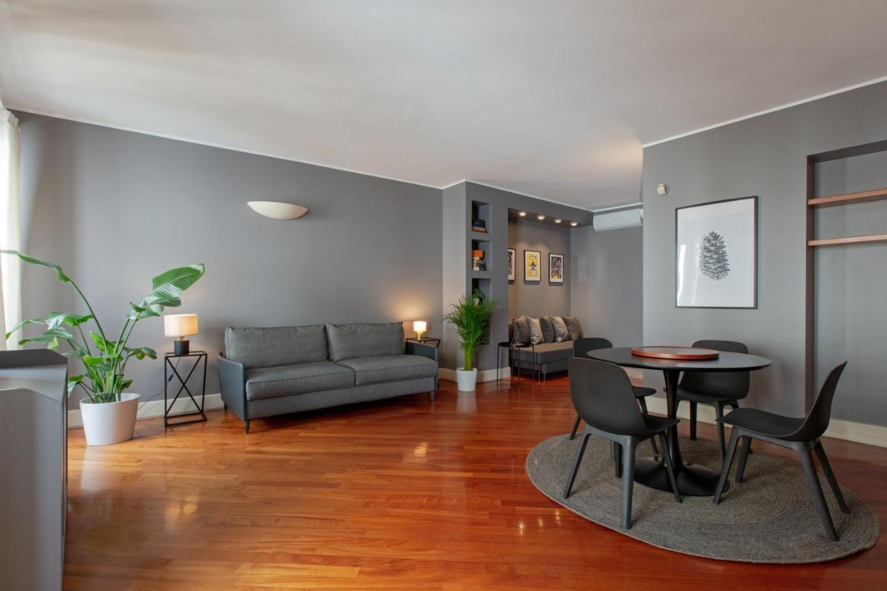 Attico In Piazza Duomo Apartment Milan Exterior photo